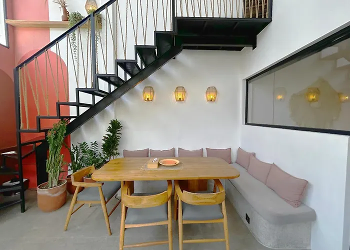Casa Guru