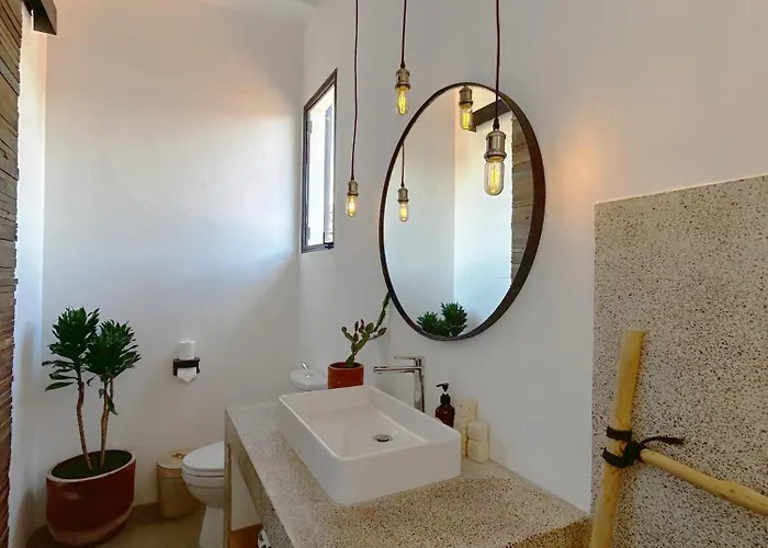 Casa Guru